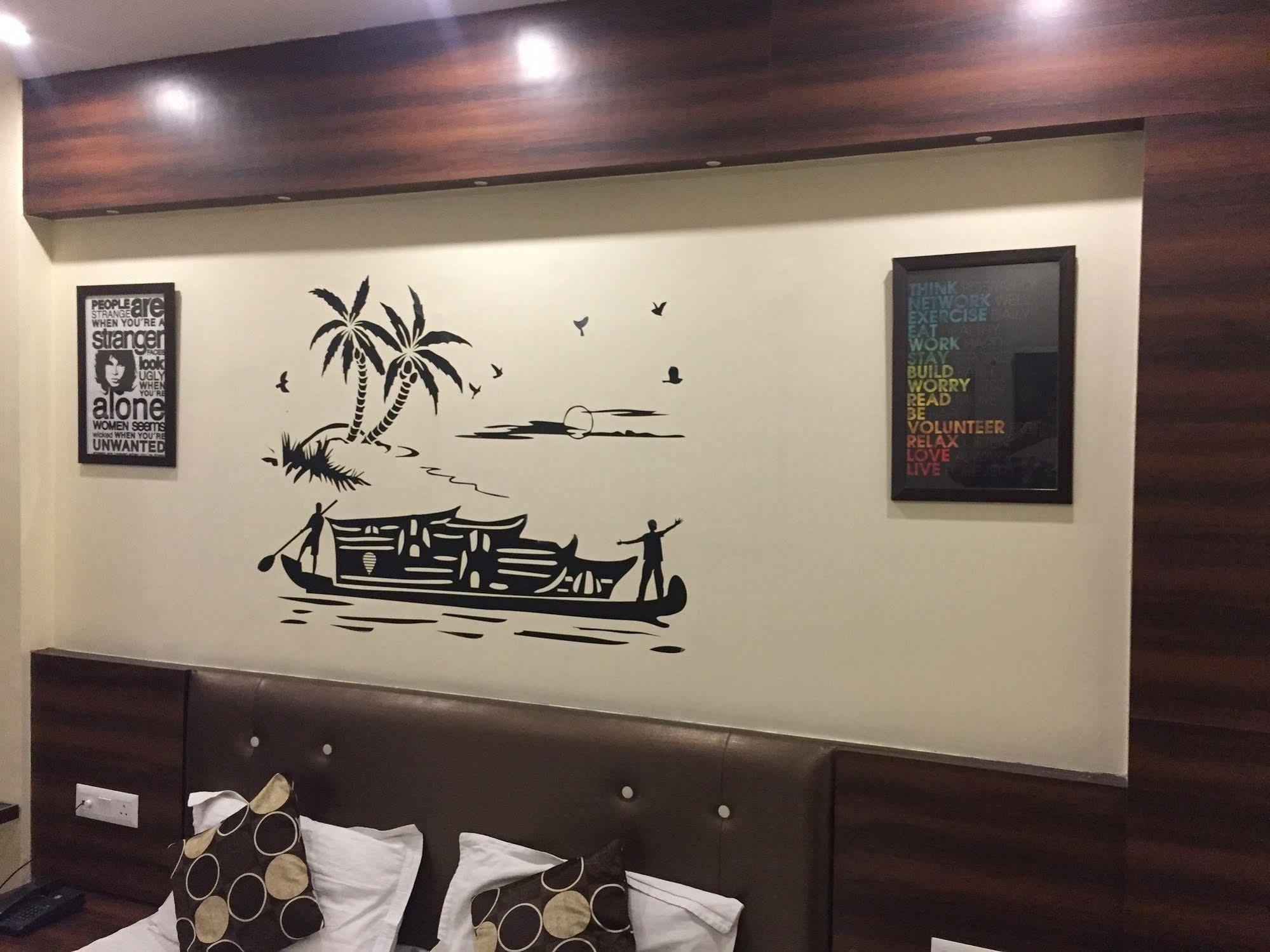 Spot Inn Hostel Nueva Delhi Exterior foto